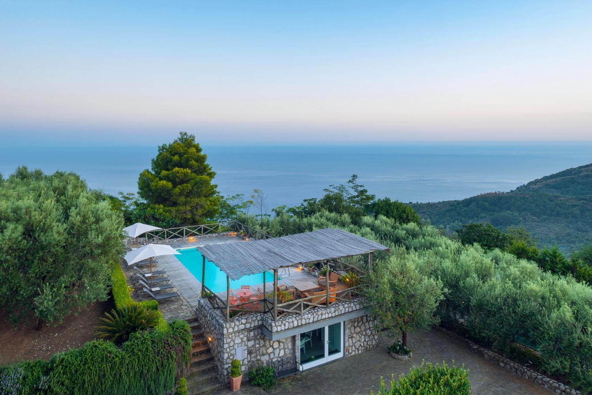 Aparthotel Le Capannelle à SantʼAgata sui Due Golfi Extérieur photo