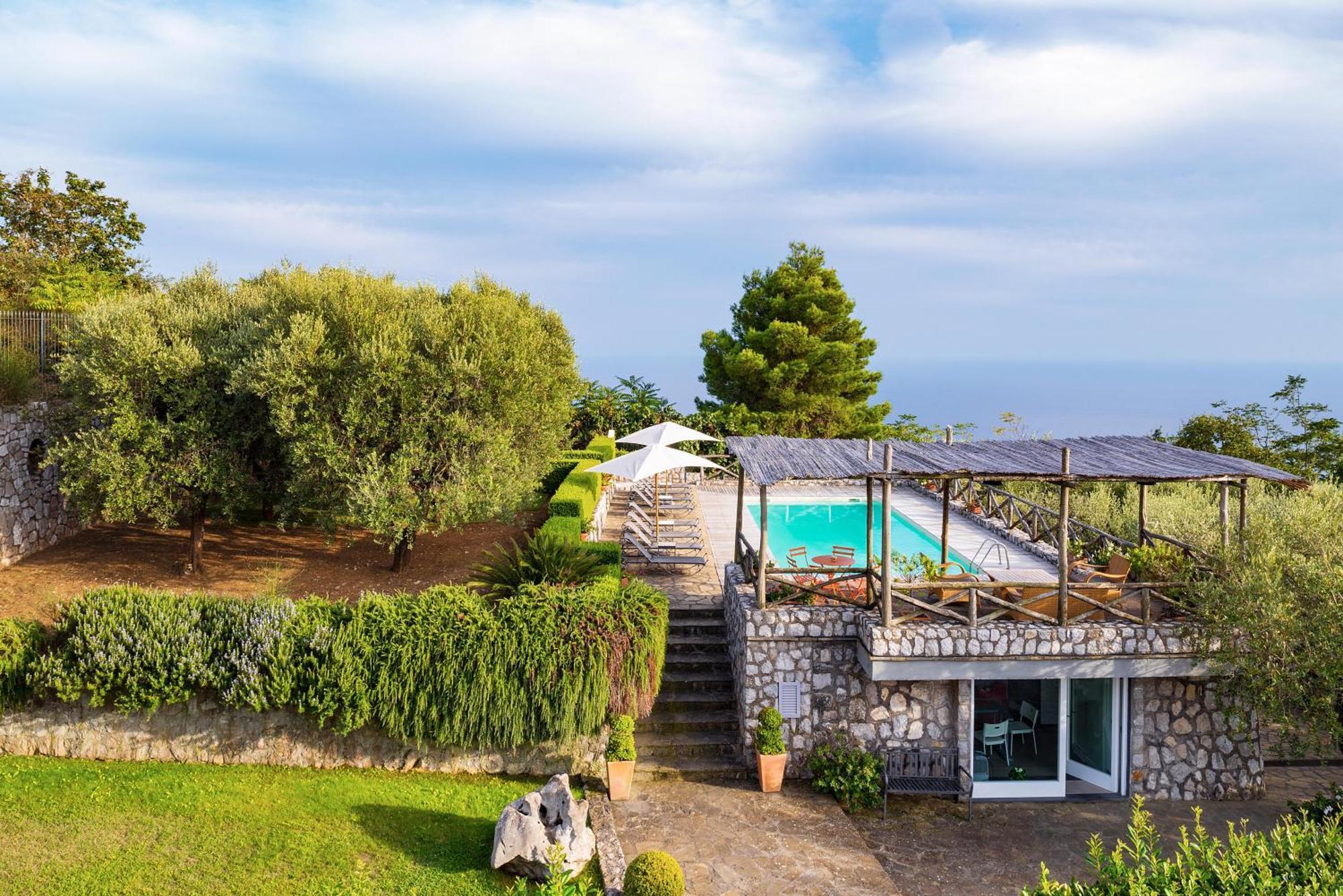 Aparthotel Le Capannelle à SantʼAgata sui Due Golfi Extérieur photo
